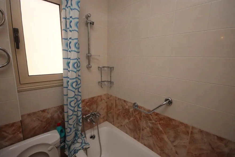 Хлорака: 2 Bedroom House near Tombs of the Kings