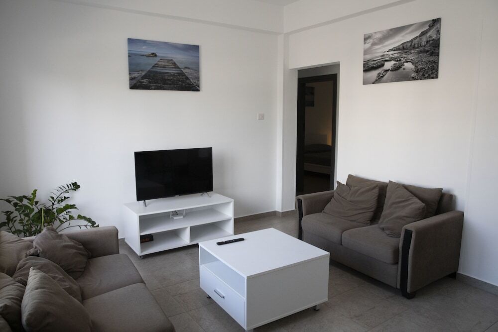 Айя-Напа: Ayia Napa Center Luxury Suites