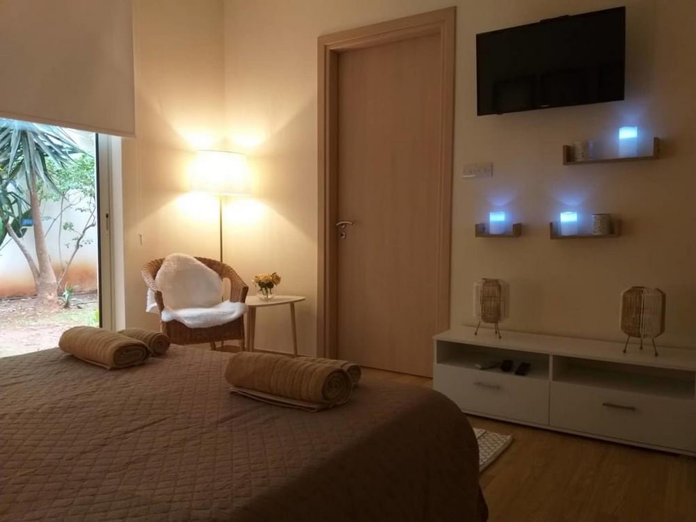Ороклини: Horizon Luxury Apartment