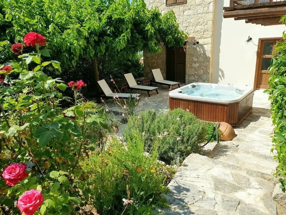 Лисос: Sea and Mountain View Villa Anna