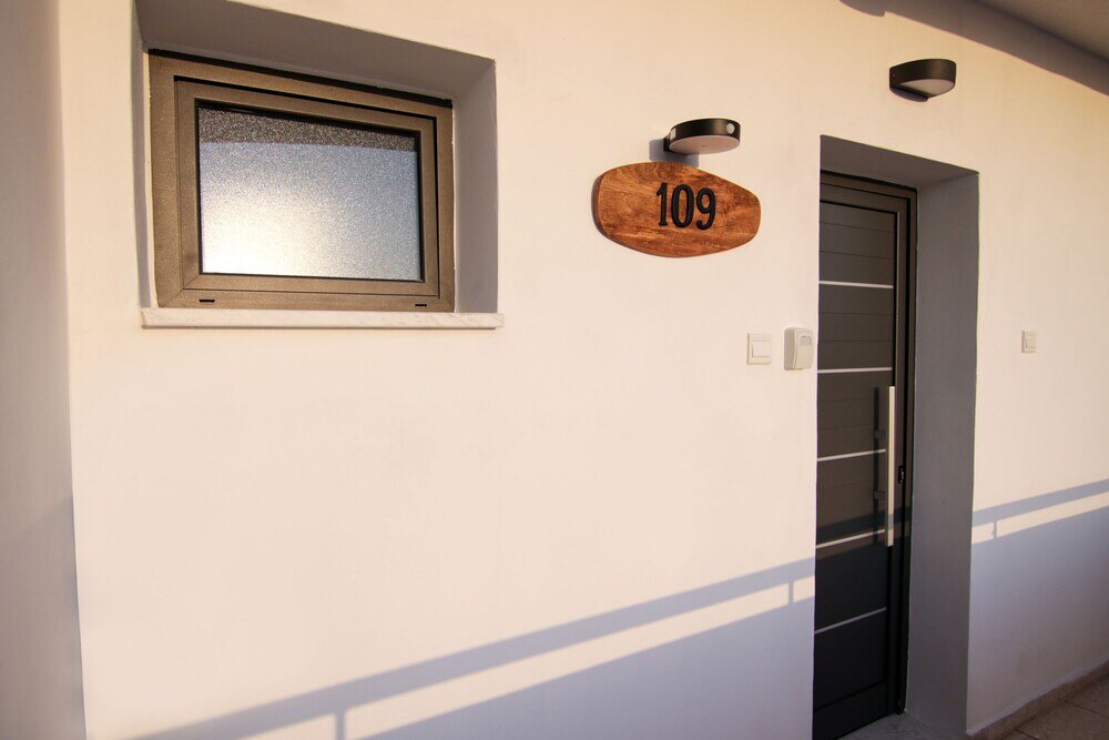 Пафос: Phaedrus Living: Seaside Luxury Flat Athina 109