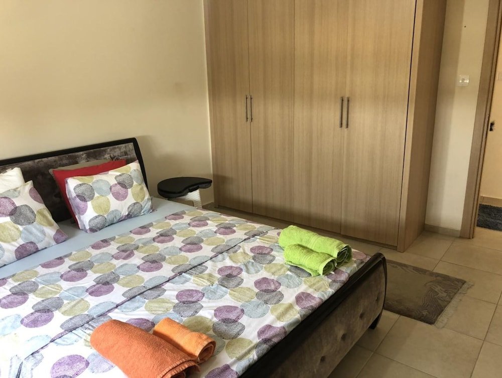 Терсефану: Lux Country Condo