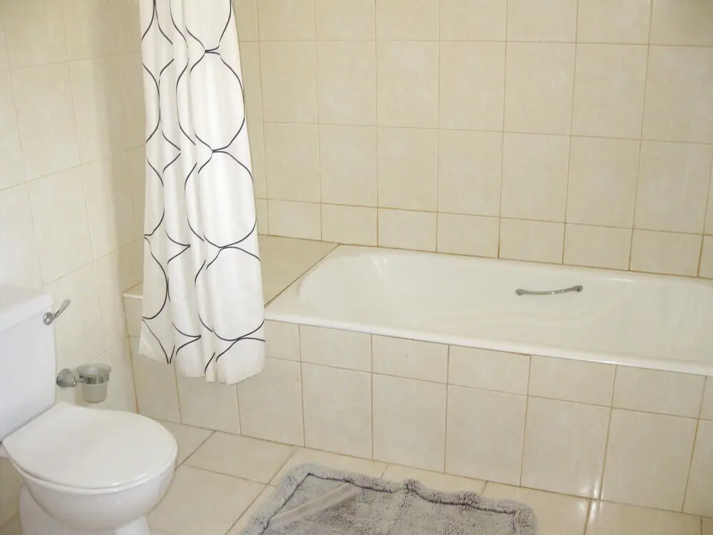 Аргака: Property With 5 Bedrooms in Argaka Village, Paphos, Cyprus - 800 m From the Beach