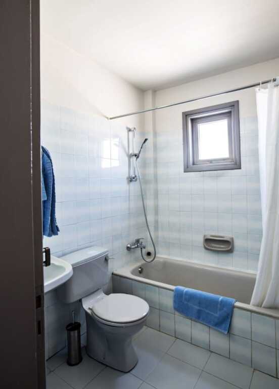 Айя-Напа: Beautiful Apartment With Communal Pool, Ayia Napa Apartment 1328