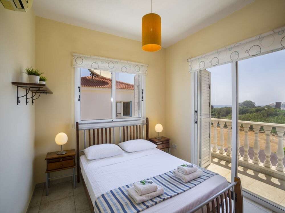 Паралимни: Beautiful Villa With Private Pool, Protaras Villa 1010