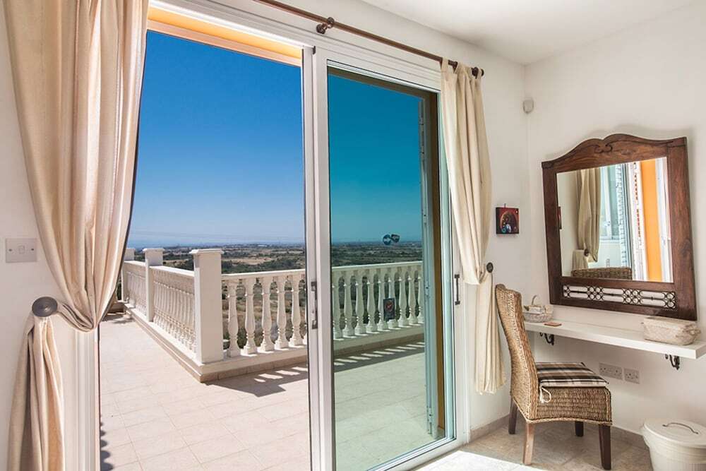 Протарас: Villa for Rent in Protaras 1309