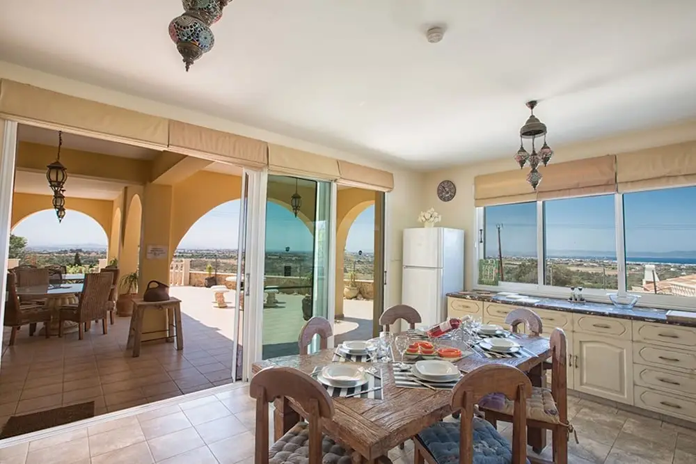 Протарас: Villa for Rent in Protaras 1309