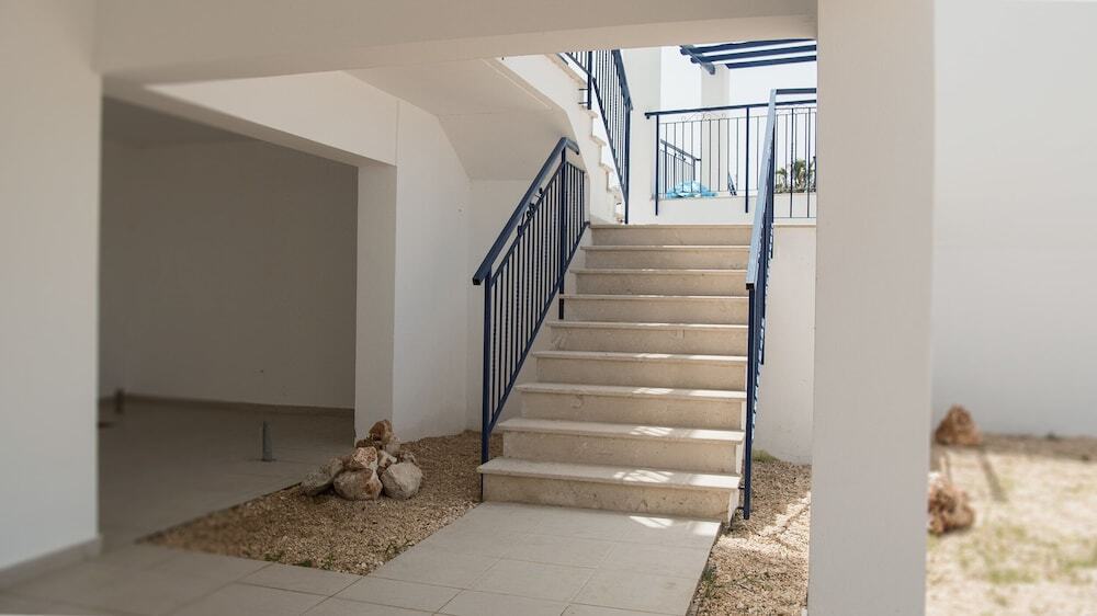 Полис Хрисохус: Anatoli 3BR Holiday Home Near the Beach