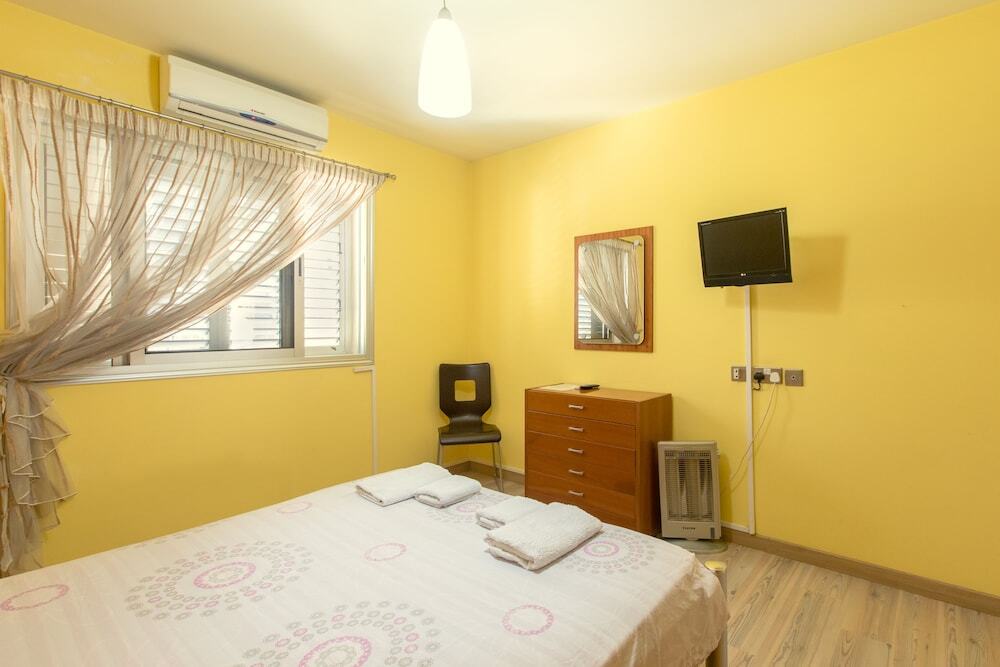 Ларнака: Yiolanda - 2BR - City Center