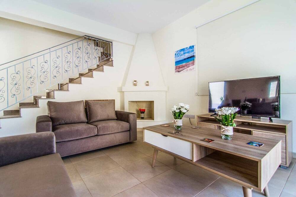 Полис Хрисохус: Villa Latsi