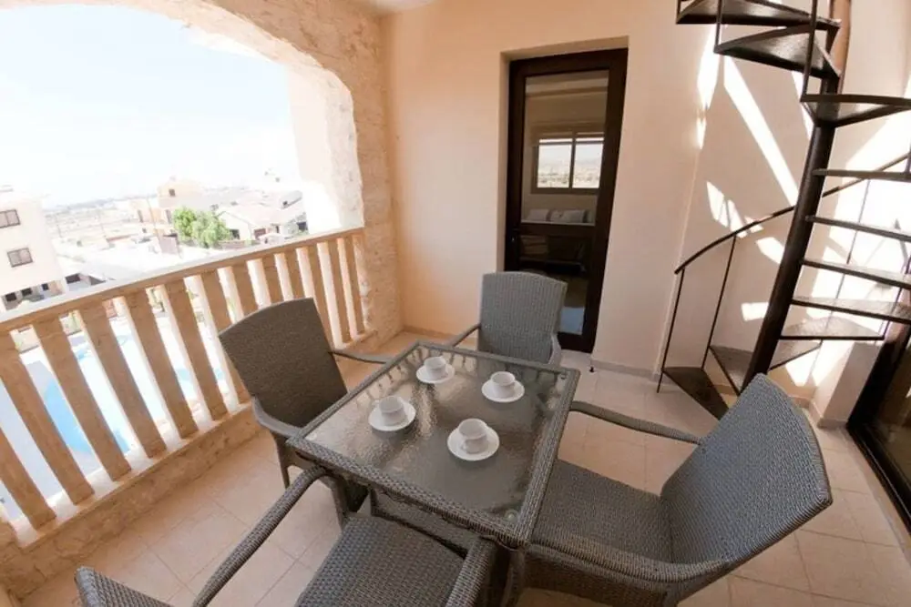 Гекиткале: Private Roof Top Terrace Overlooking Pool in Pyla