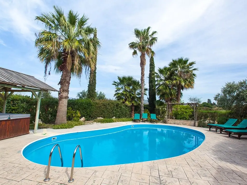 Пафос: Olive Grove 3 Villa