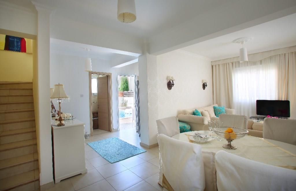 Айя-Напа: 2 Br Villa Loreana - Chg 8920