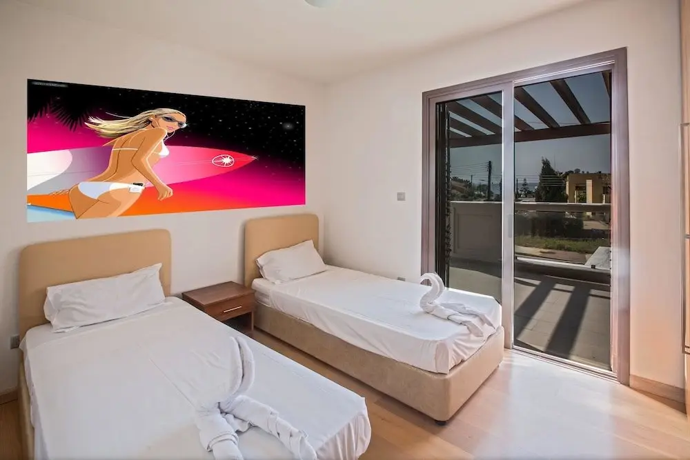 Celebrity Villa Scotty T I3 — фото 1