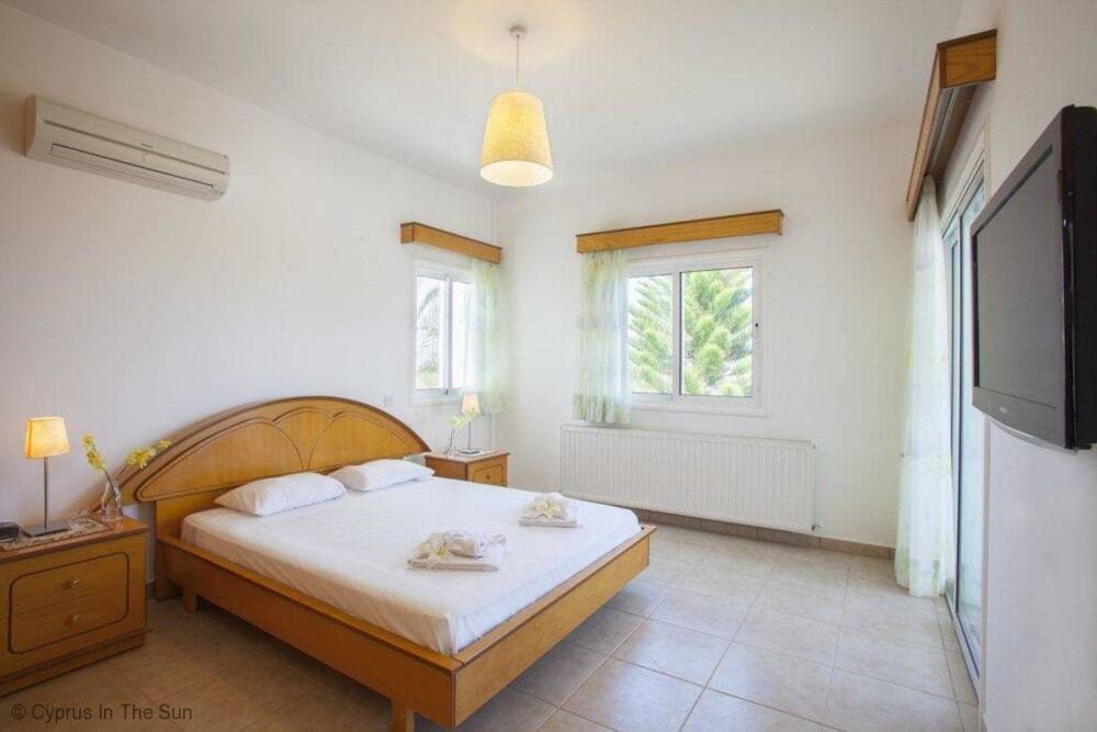 Протарас: Cyprus Villa AM1 Platinum