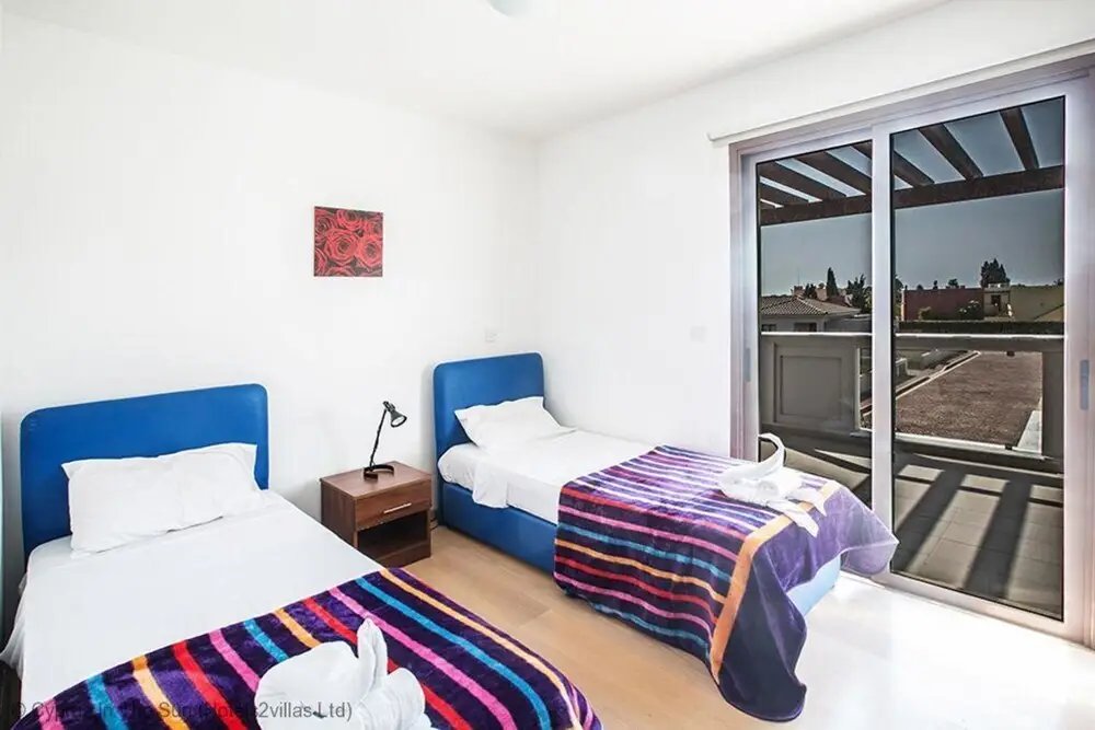 Айя-Напа: Celebrity Villa Scotty T D2