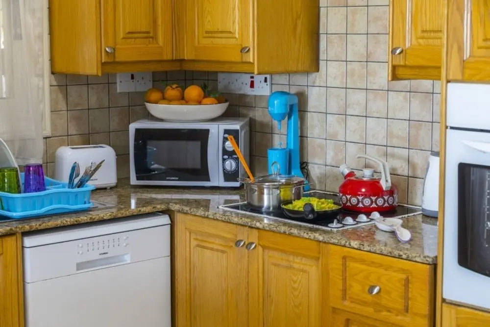 Кити: Villa for Rent in Larnaca 101