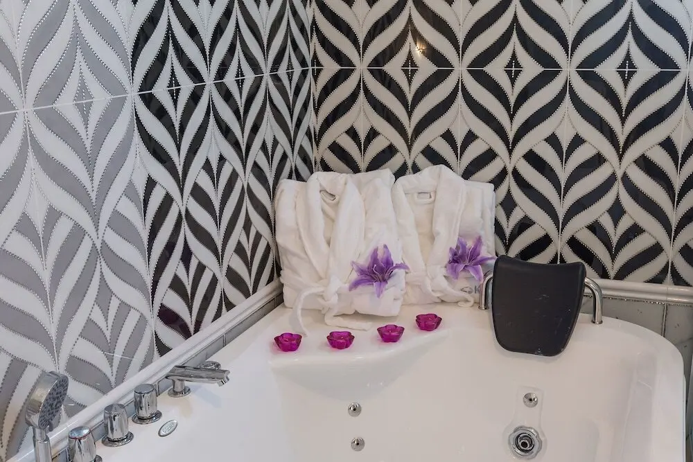 Айя-Марина Хрисохус: Imagine Renting Your Own 5-star Private Cyprus Villa on the Beach, Paphos Villa 1411