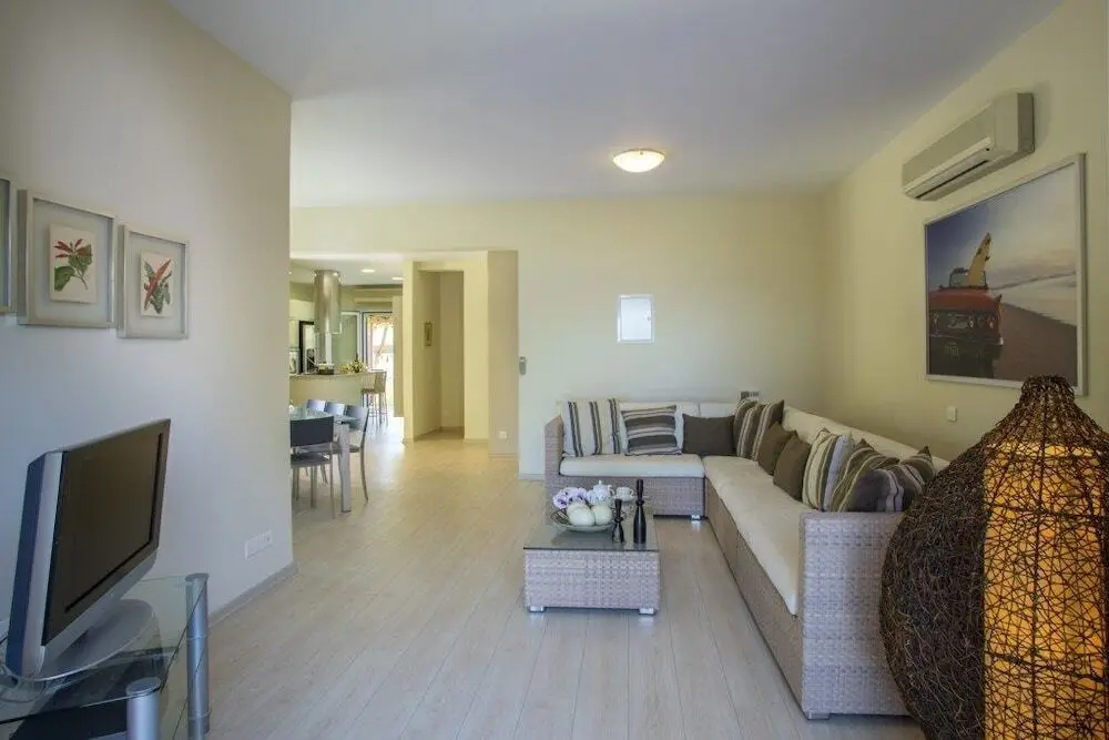 Протарас: Cyprus Villa Near the Beach, Paralimni Villa 1098