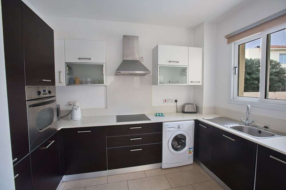 Паралимни: Cyprus Villa Near the Beach, Paralimni Villa 1198
