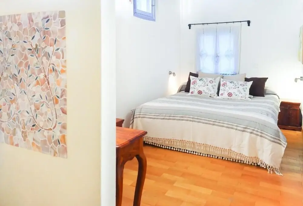 Точни: Vasilikos Traditional 2br Apartments