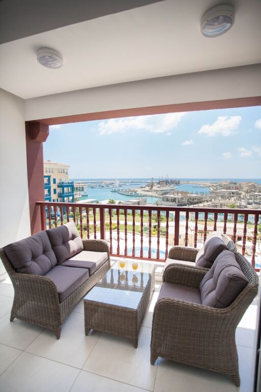 Лимассол: Nerreids Apartment E32 by Ezoria Holiday Rentals