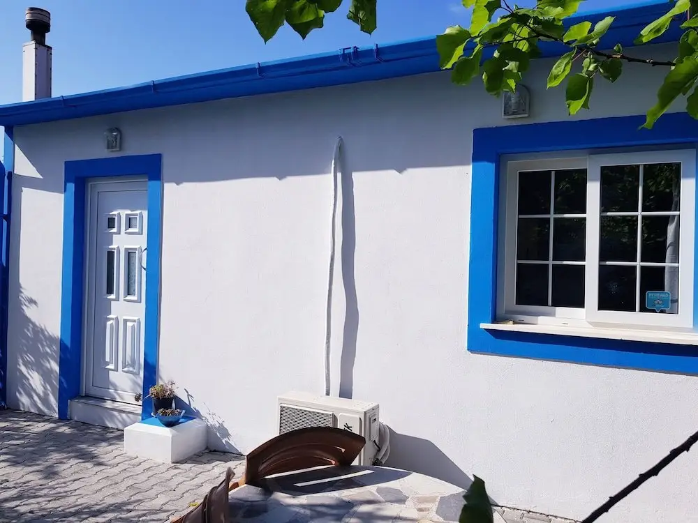 Pomegranate Cottage 1 Double Bedroom With Spectacular Mountain Sea View — фото 1