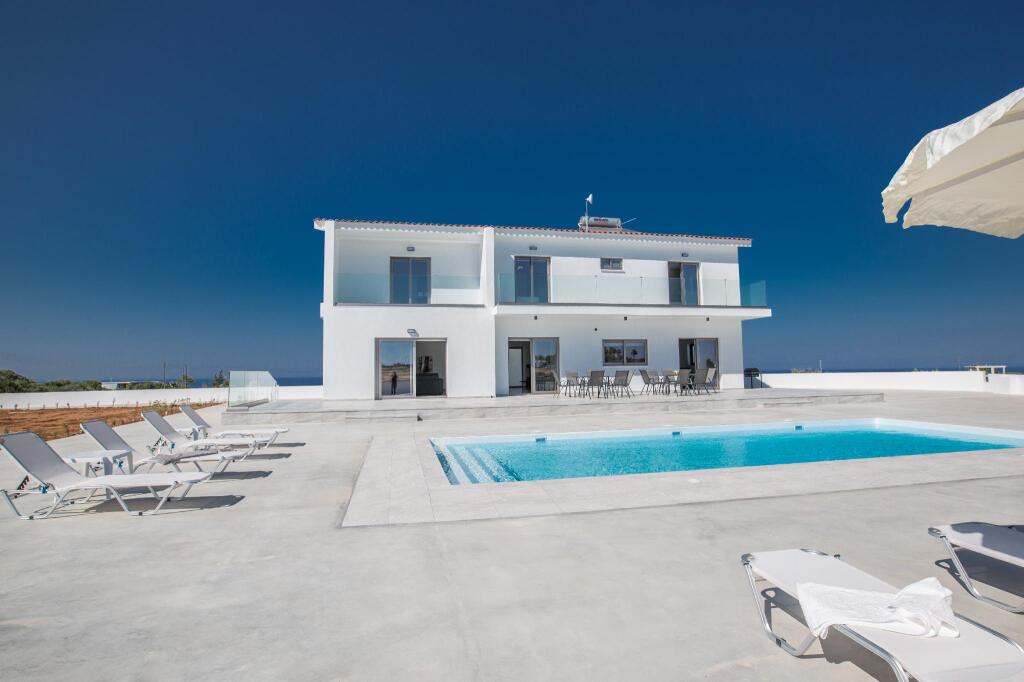 Villa Sienna, Fabulous 6bdr Protaras Villa — фото 1