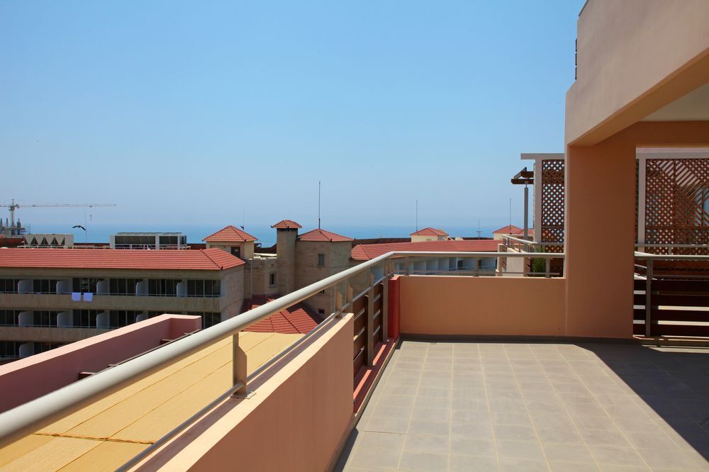 Агиос Тихонас: Amathusia Coastal Heights 203