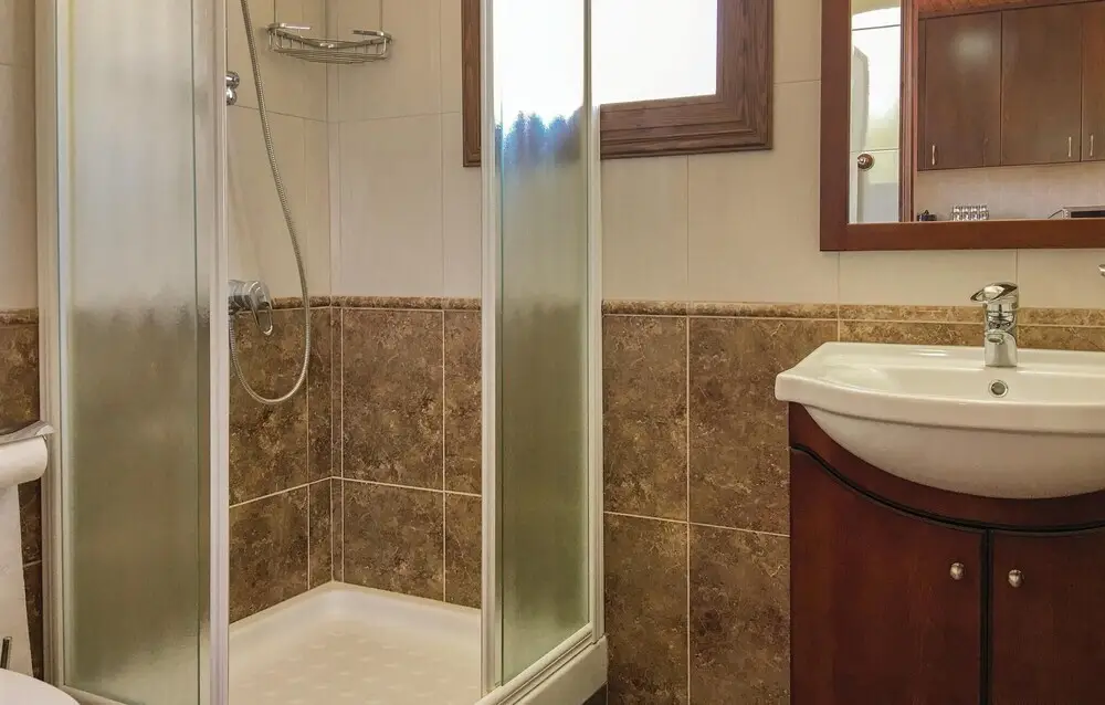 Скарину: Beautiful Home in Maroni Lamaka With Wifi and 4 Bedrooms