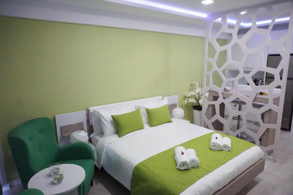 Ларнака: Lazuli Beachfront Apartment 405
