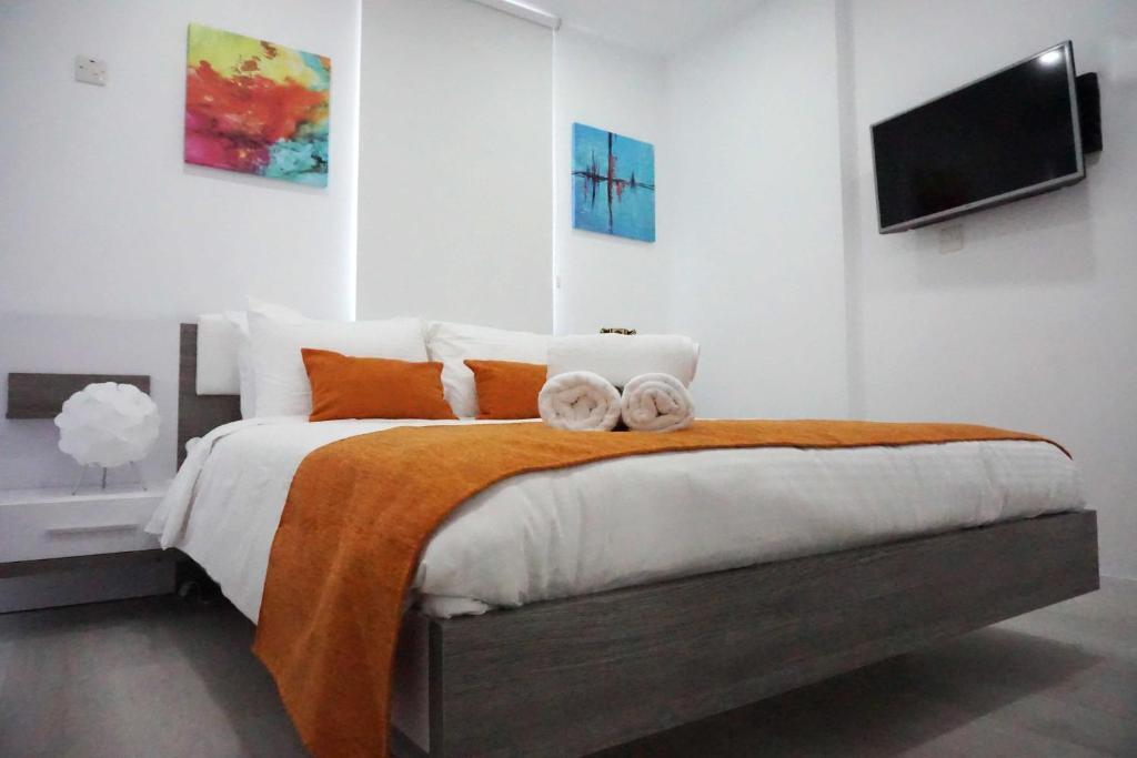 Ларнака: Lazuli Beachfront Apartment 21