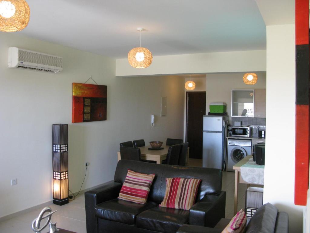 Гекиткале: Pyla Gardens Apartment E 202