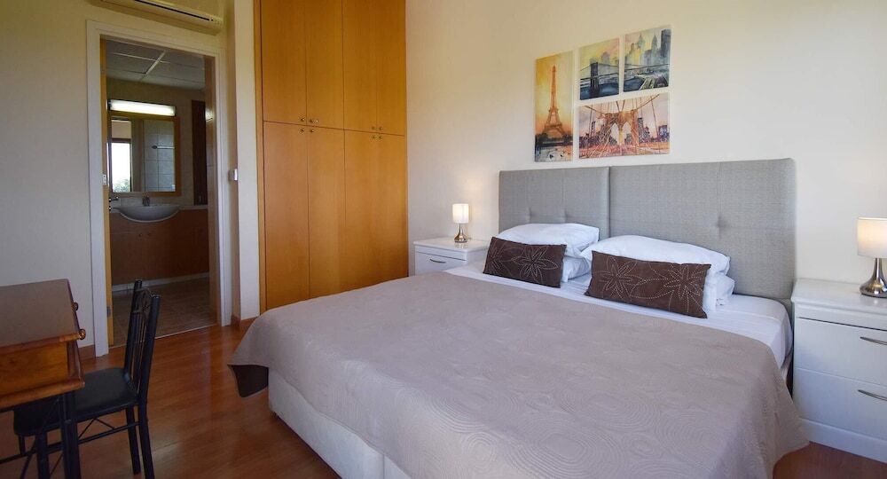 Куклия: Lovely 2 bedroom Villa Kornos HG33 with private pool and golf course views, In the heart of Aphrodite Hills, near resort centre