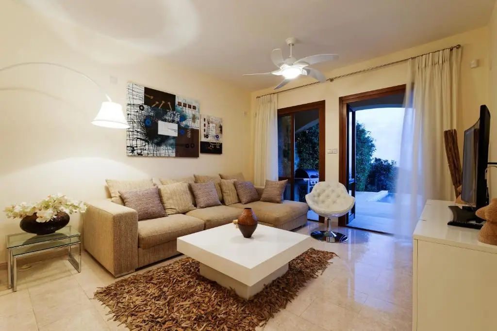Куклия: 2 bedroom Villa Iremos with private pool and sea views, Aphrodite Hills Resort