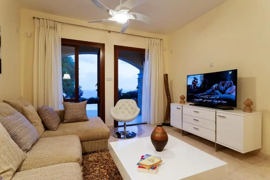 Куклия: 2 bedroom Villa Iremos with private pool and sea views, Aphrodite Hills Resort