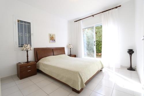 Пафос: Victor Apartment