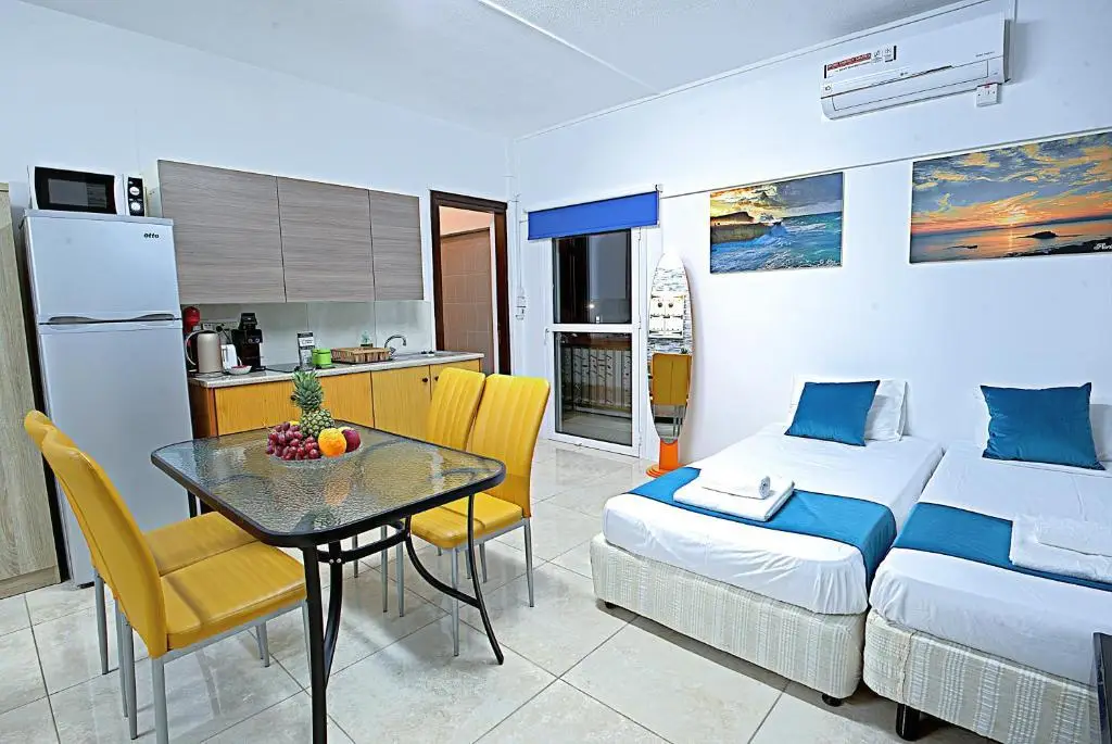Айя-Напа: Pieris Apartments