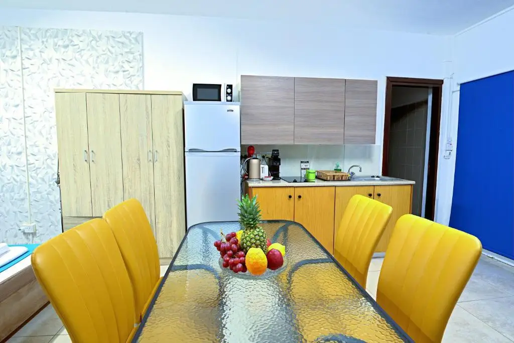 Айя-Напа: Pieris Apartments