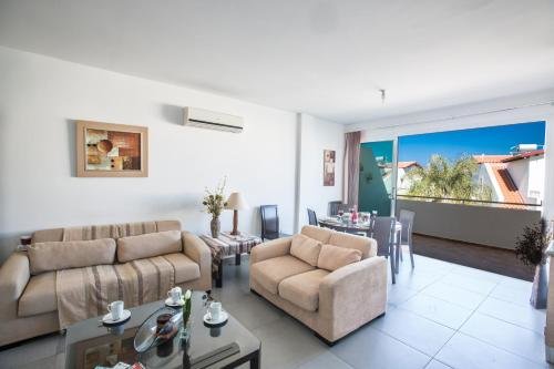 Протарас: Orestiada Apartments