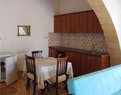 Дипкарпаз: Villa Lembos