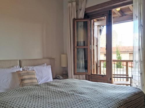 Лофу: Apokryfo Traditional Guesthouse