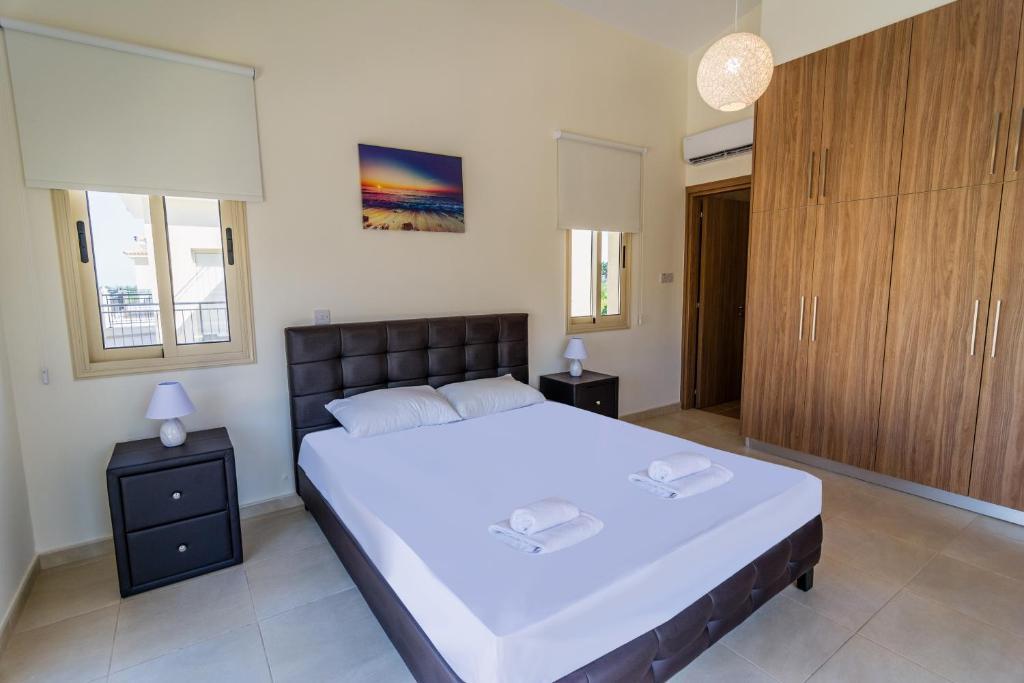 Полис Хрисохус: Green Valley Villa V8, Walking Distance To Polis