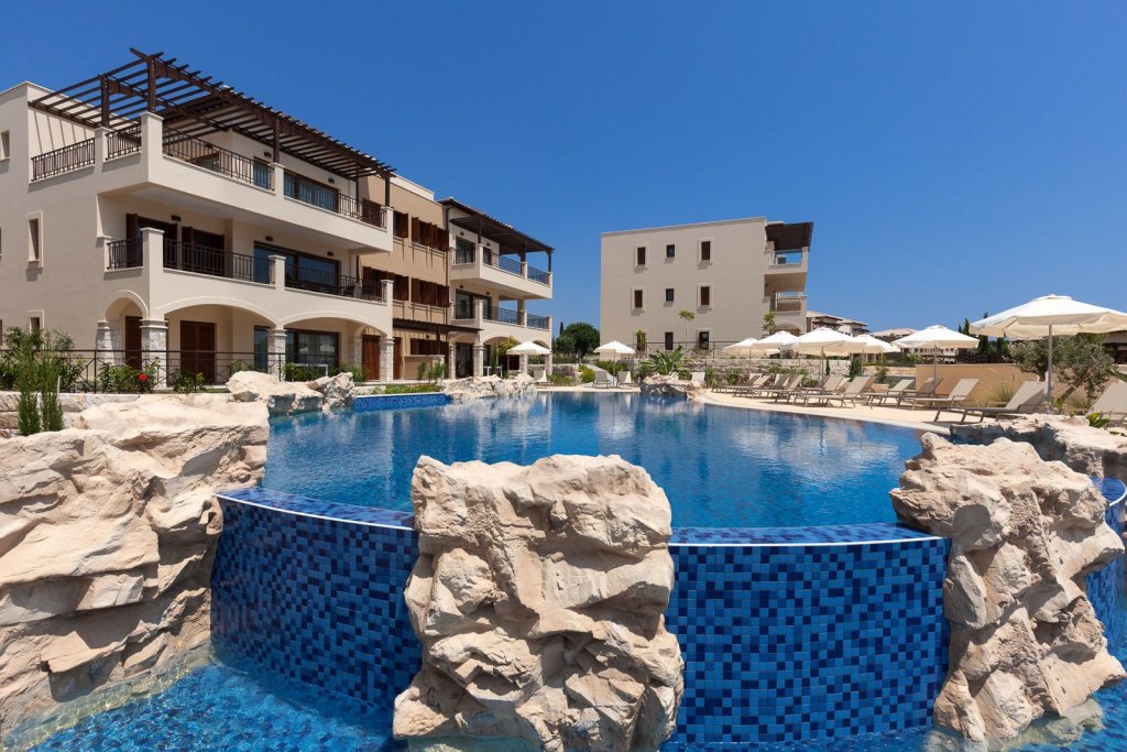 Aphrodite Hills Holiday Residences | Premium Serviced Apartments — фото 1