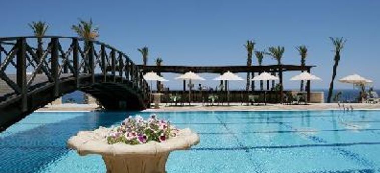 Кирения: Mercure Hotel
