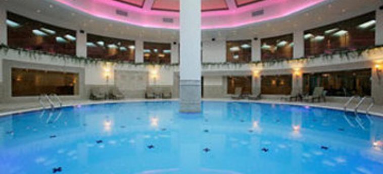 Кирения: Mercure Hotel