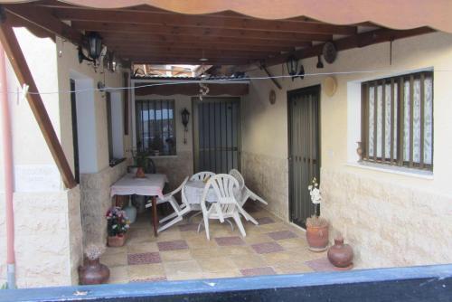 Писсури: Pissuri Village Cheap House El1