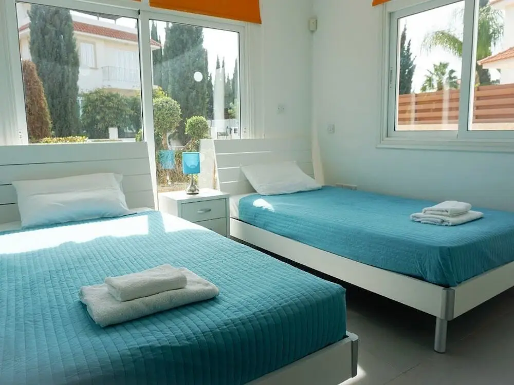 Протарас: Beach Front Bella Vista - Superb Villa 10 Min Walk To Fig Tree Bay