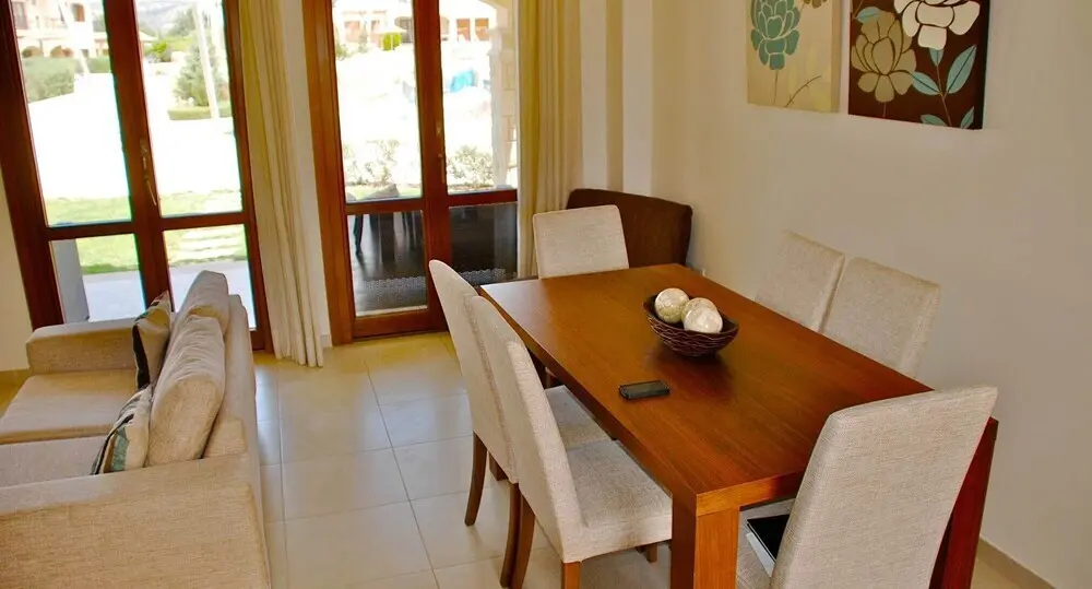 Куклия: Fantastic 3 bedroom pool side ground floor apartment 'BE01'; communal pool and resort facilities, Theseus Village on Aphrodite Hills Resort