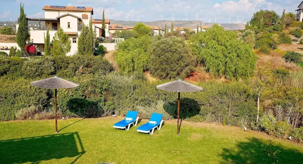 Куклия: Stunning 3 bedroom villa 'JZ02' with private pool, beautiful interiors, communal pool and resort facilities, Zephyros Village, Aphrodite Hills